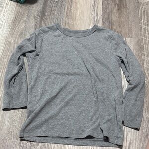 Gray Long Sleeve Kids Shirt size S (6/7)